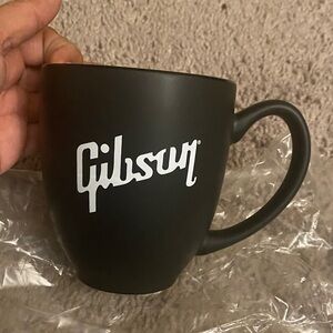 New 14oz Gibson Matte Black Mug
